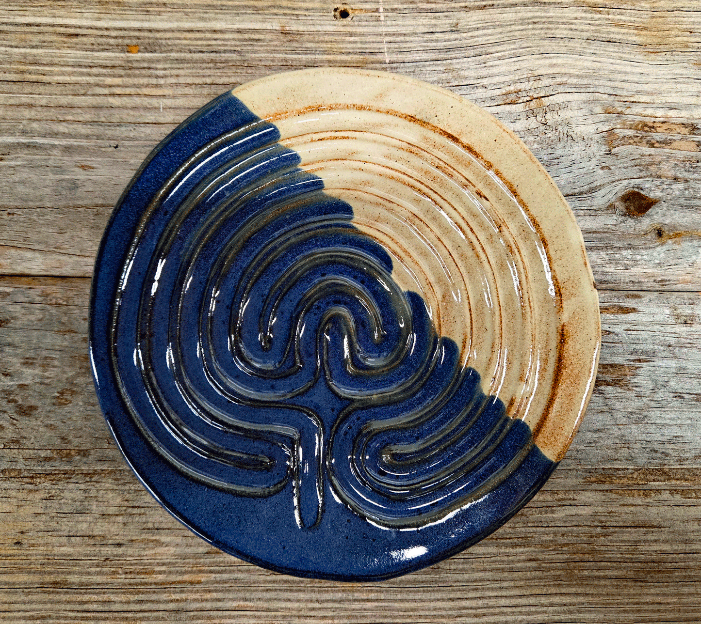 Celtic Finger Labyrinth