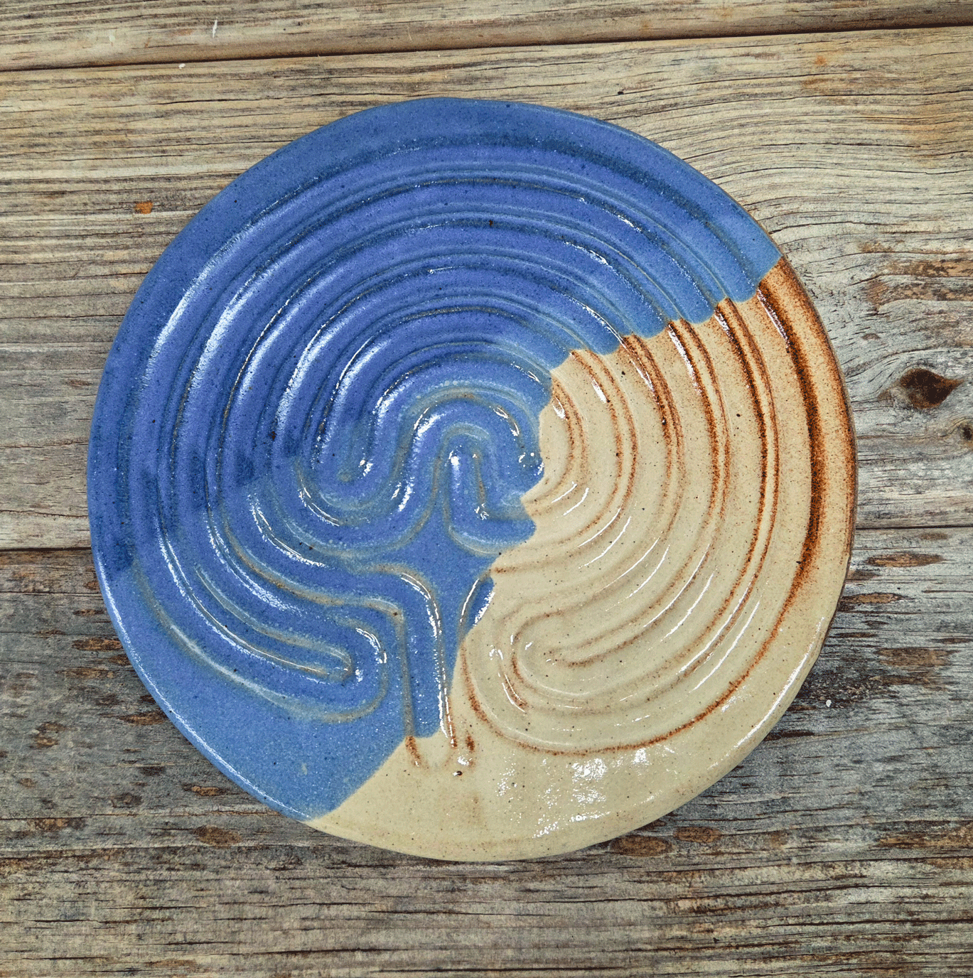Celtic Finger Labyrinth